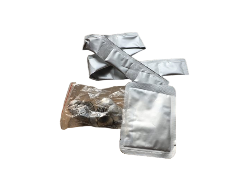极化试片